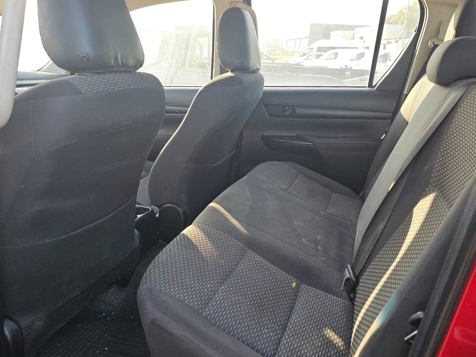 TOYOTA NEW HILUX 4X4 2.4L MT DX 2023