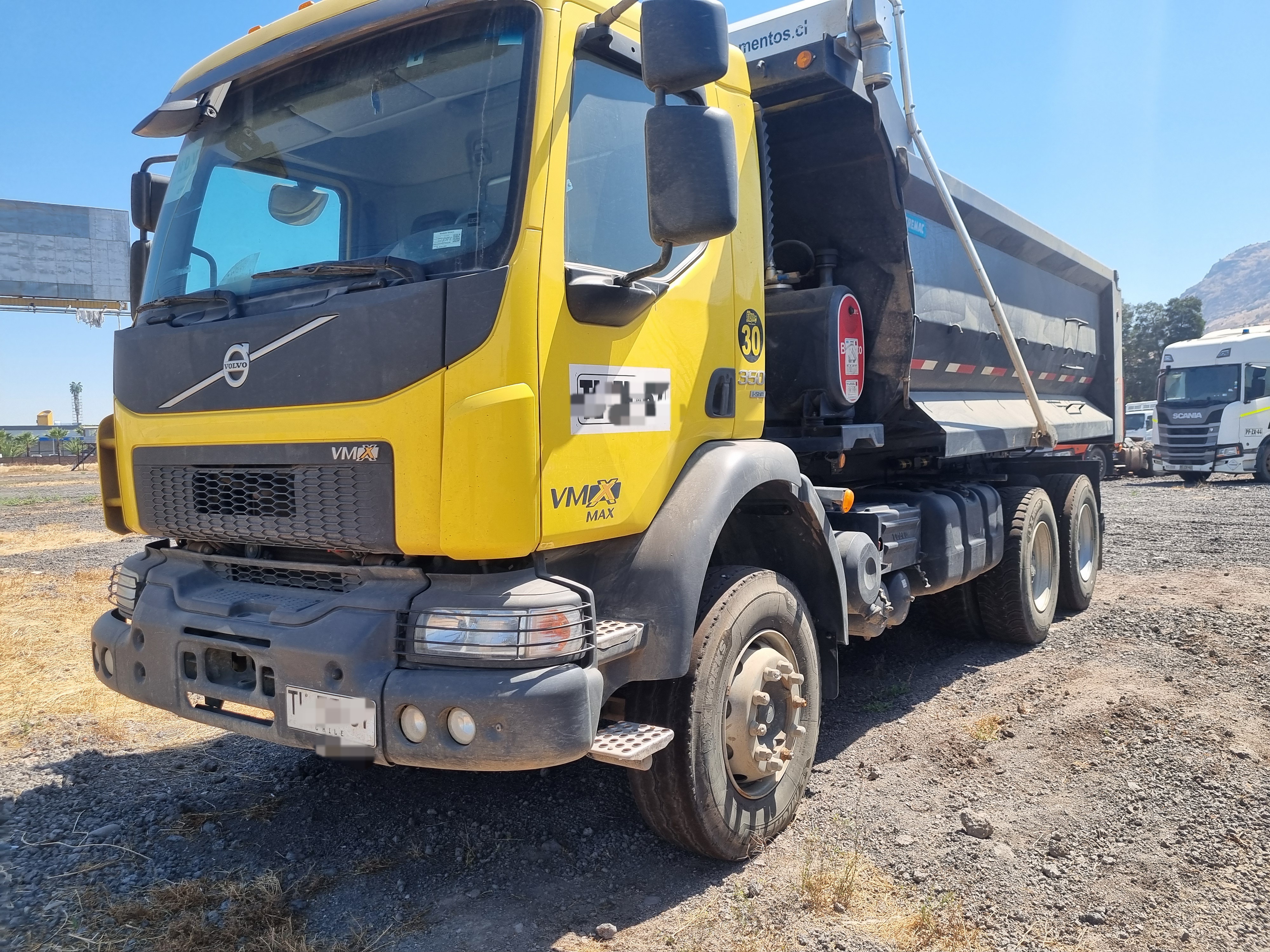 VOLVO VM 350 2024