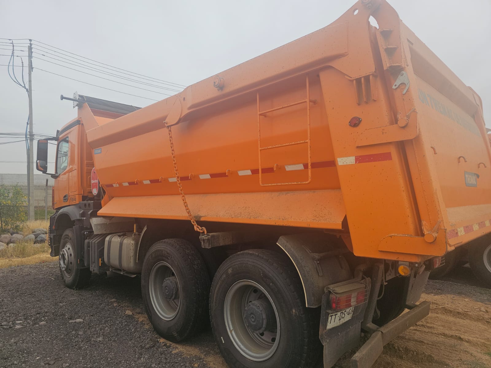 MERCEDES BENZ AROCS 3342 2025
