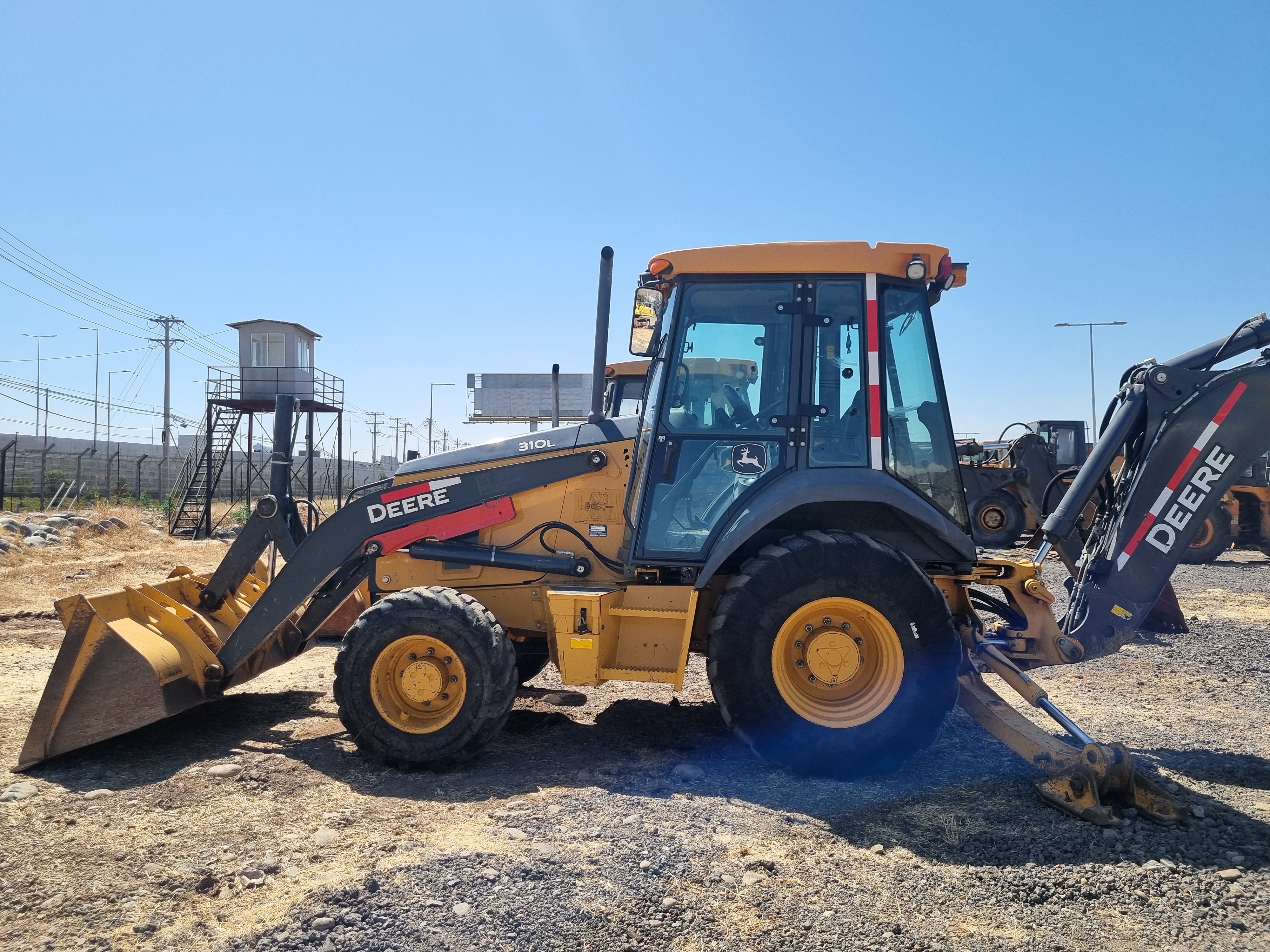 JOHN DEERE 310L 2021