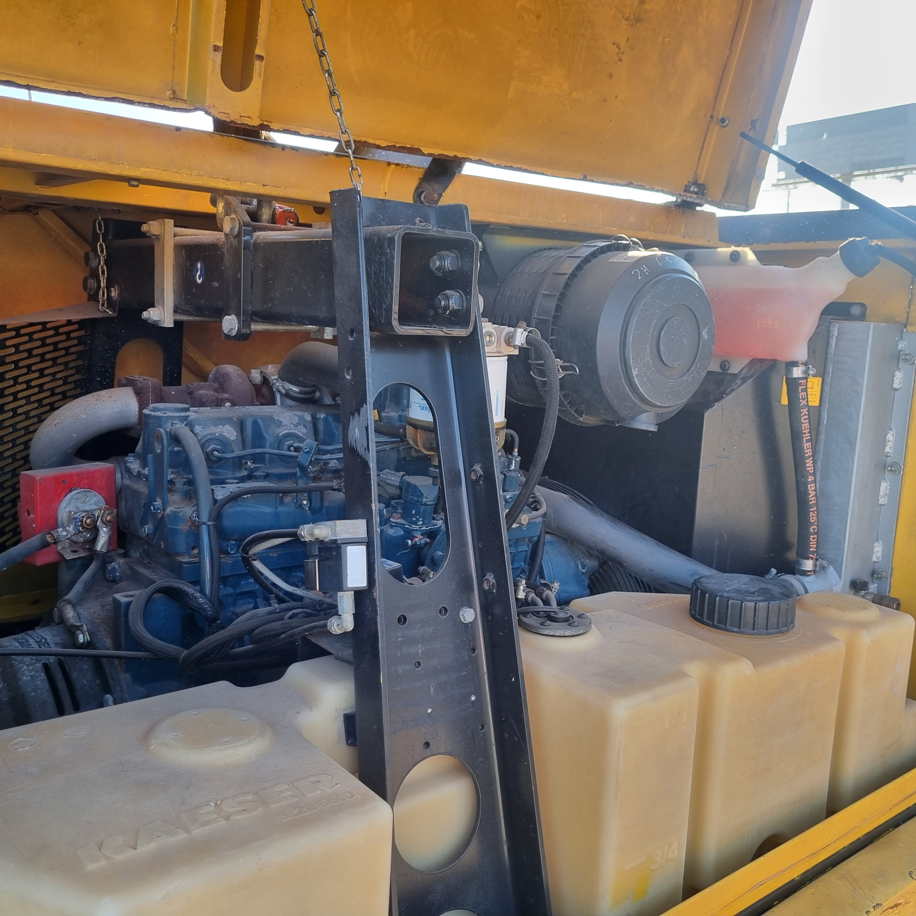 KAESER M100 375 CFM 2018