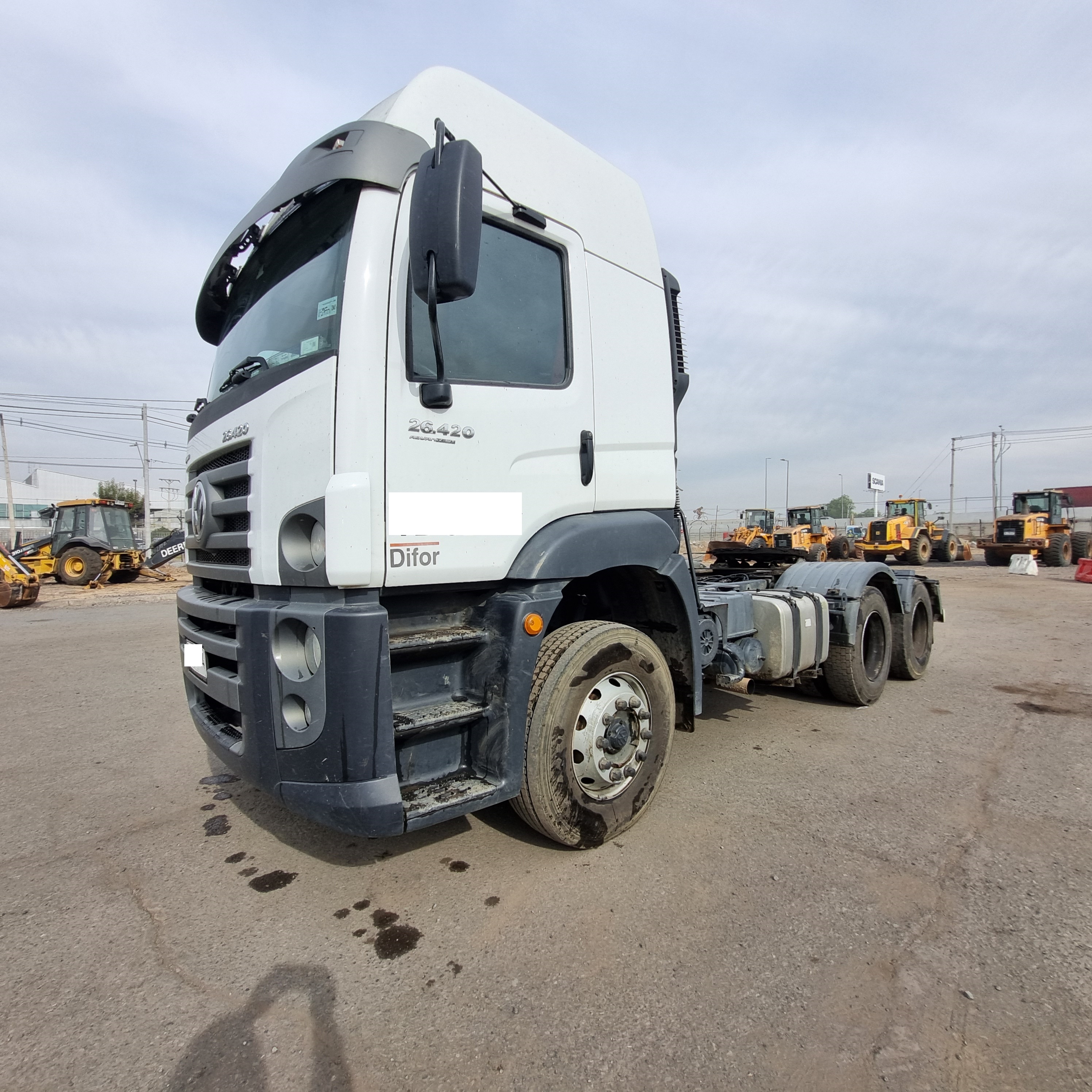 VOLKSWAGEN CONSTELLATION 26420 2023