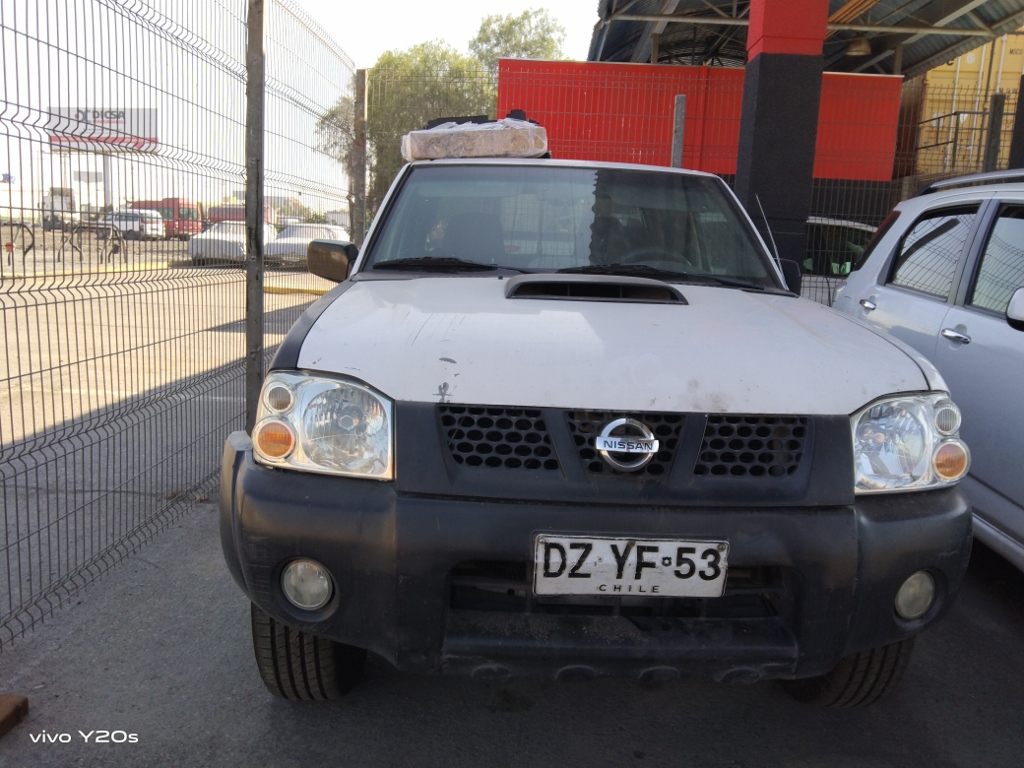 NISSAN TERRANO, D/CAB DIESEL 4X2 2012