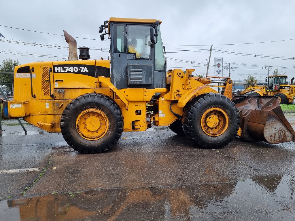 HYUNDAI HL740-7A 2013